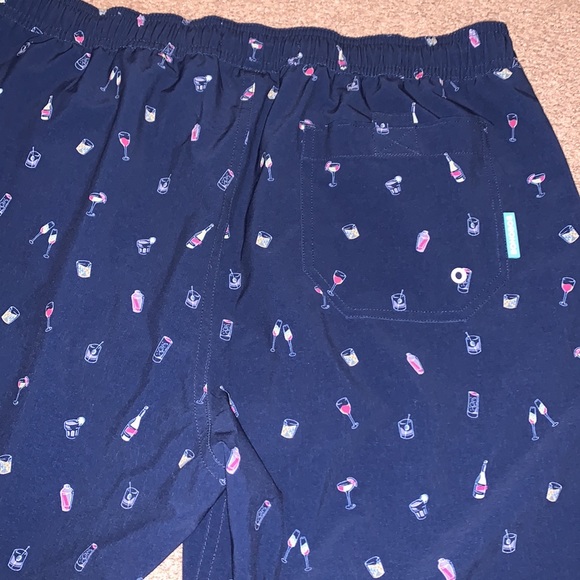 Bonobos Cocktail Swim-trunks Size Medium - Picture 4 of 5